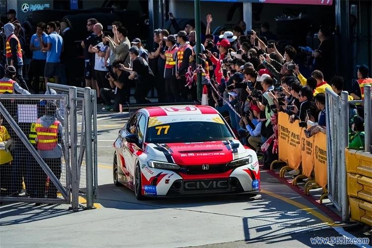 CTCC澳门首回合：分差仅在毫厘间 曹宏炜夺赛点